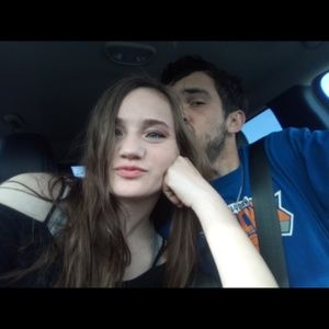 Meet your Posher, Leia